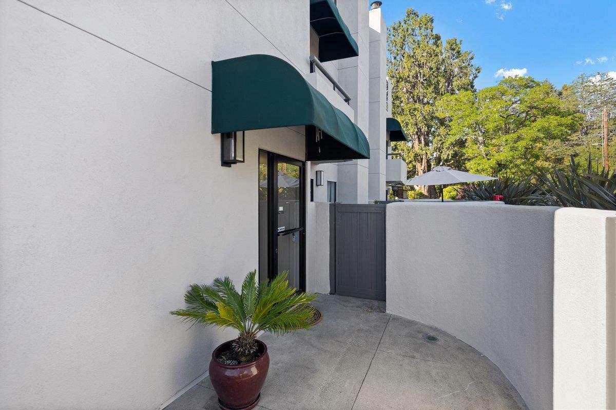 Property Photo: 5 West Bellevue Avenue 10 CA 94402