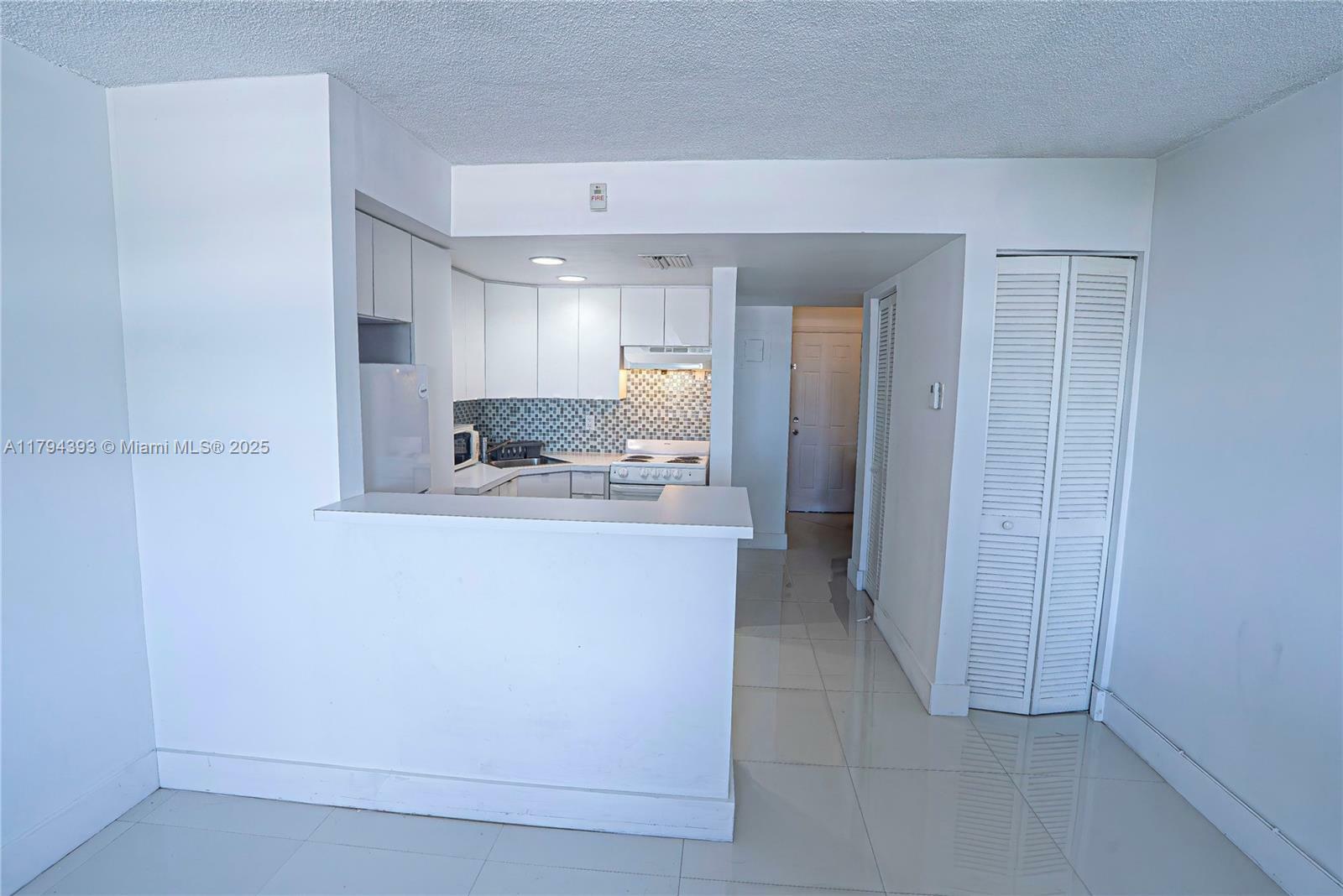 Property Photo: 1575 Euclid Ave Phd FL 33139