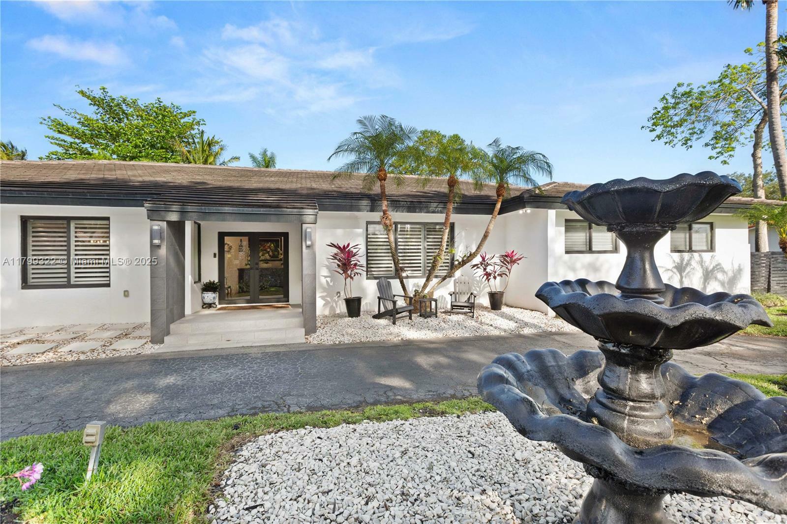 Property Photo: 13505 SW 83rd Ct FL 33156