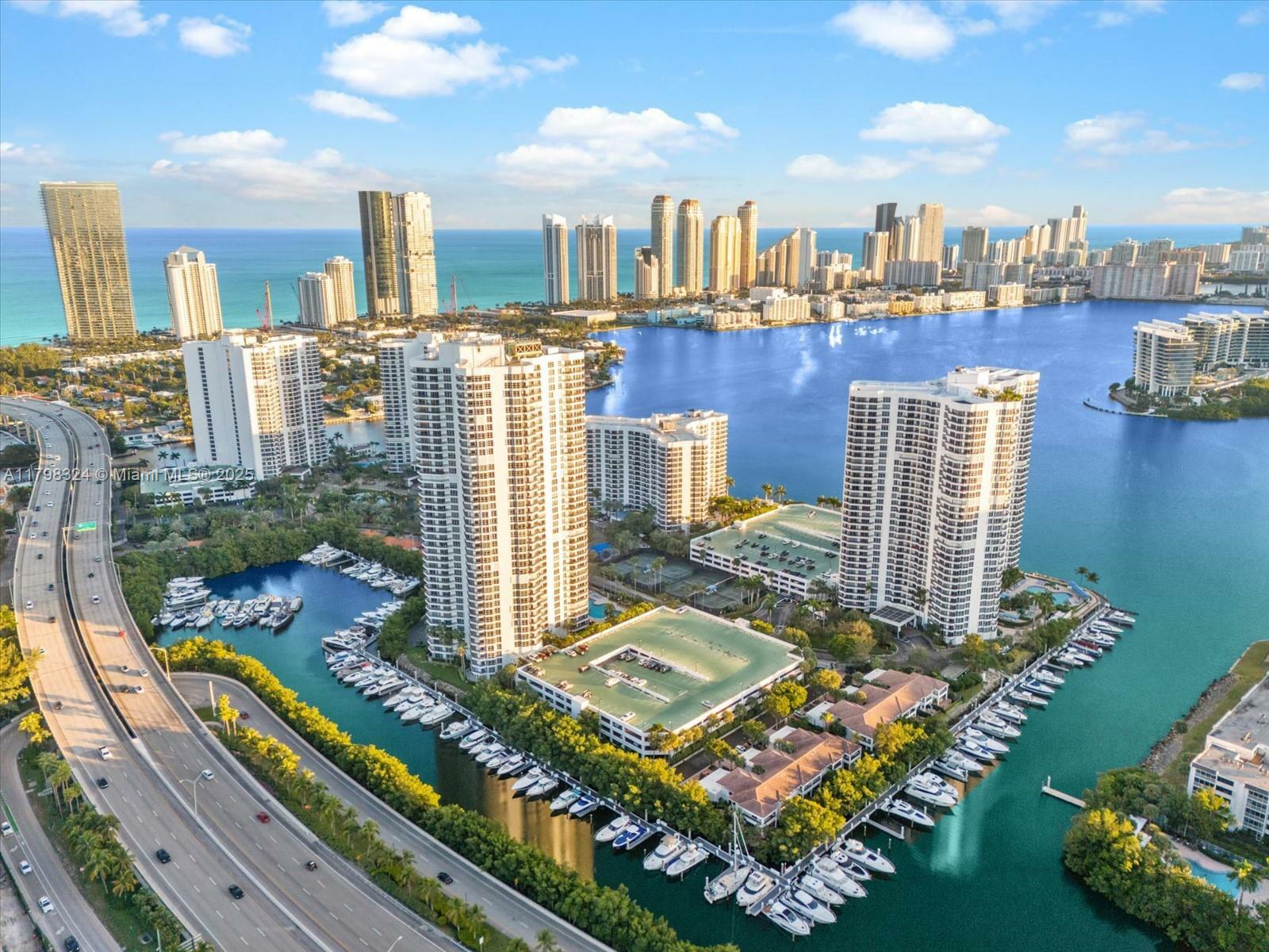 Property Photo: 3530 Mystic Pointe Dr Lph10 FL 33180
