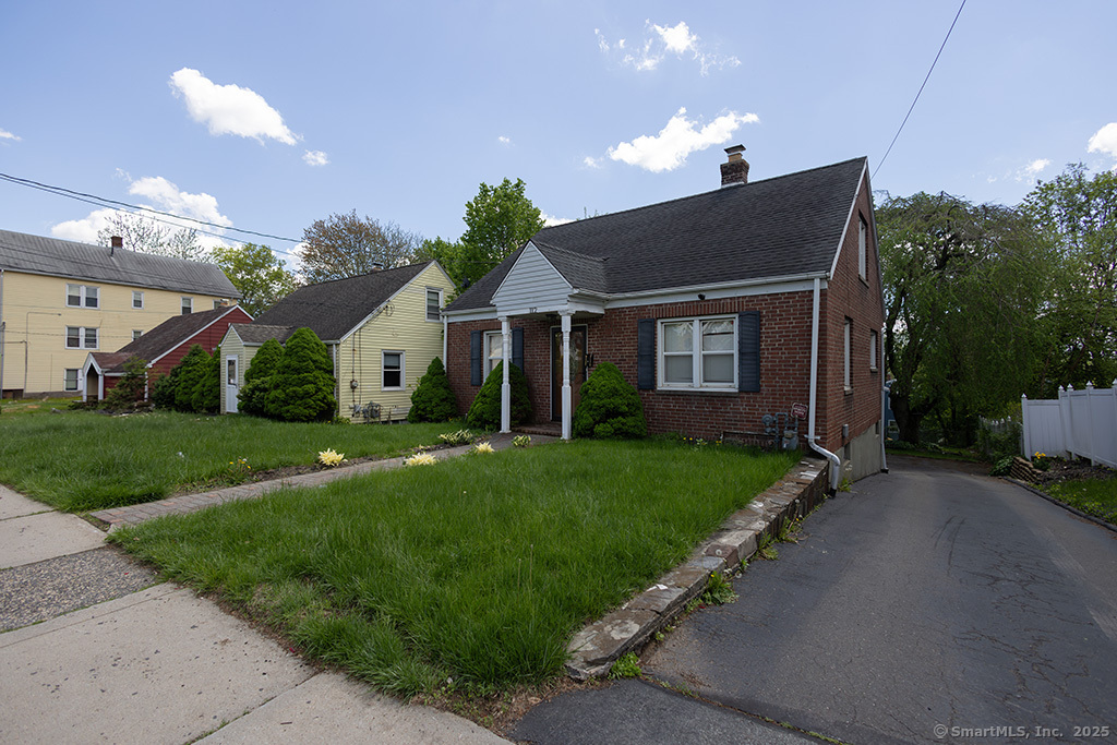 Property Photo: 112 Clinton Street CT 06053
