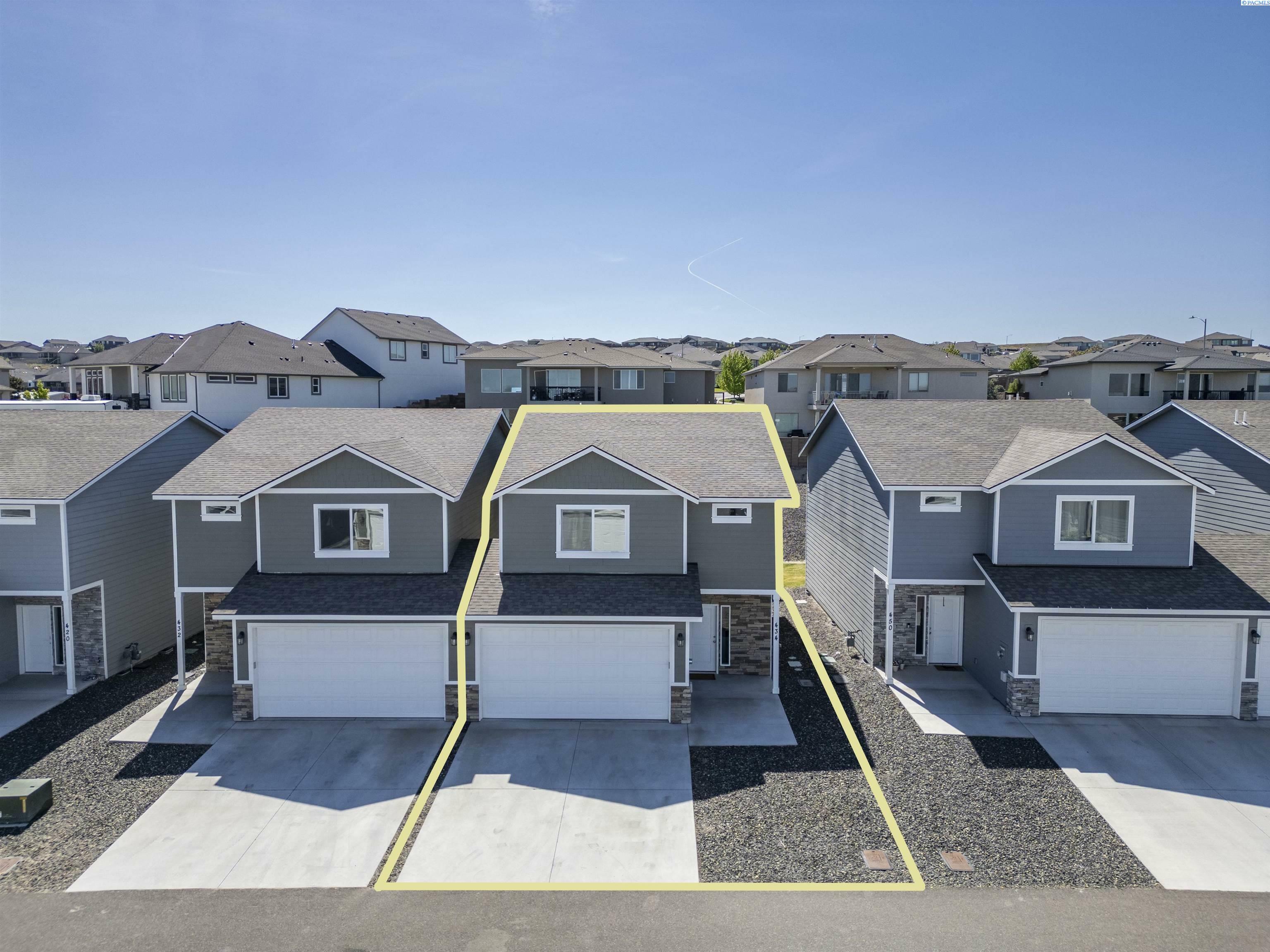 Property Photo: 434 Bedrock Loop WA 99353