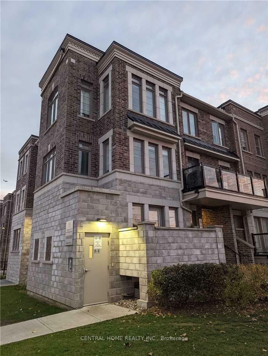 Photo de la propriété: 2355 Sheppard Avenue W 241 ON M9M 0B5