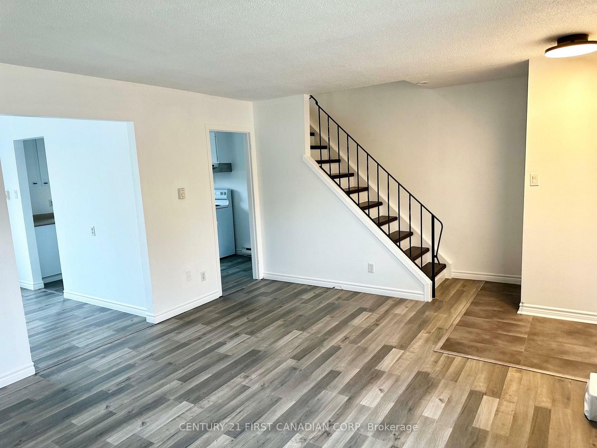 Property Photo: 403 Griffith Street ON N6K 2S3