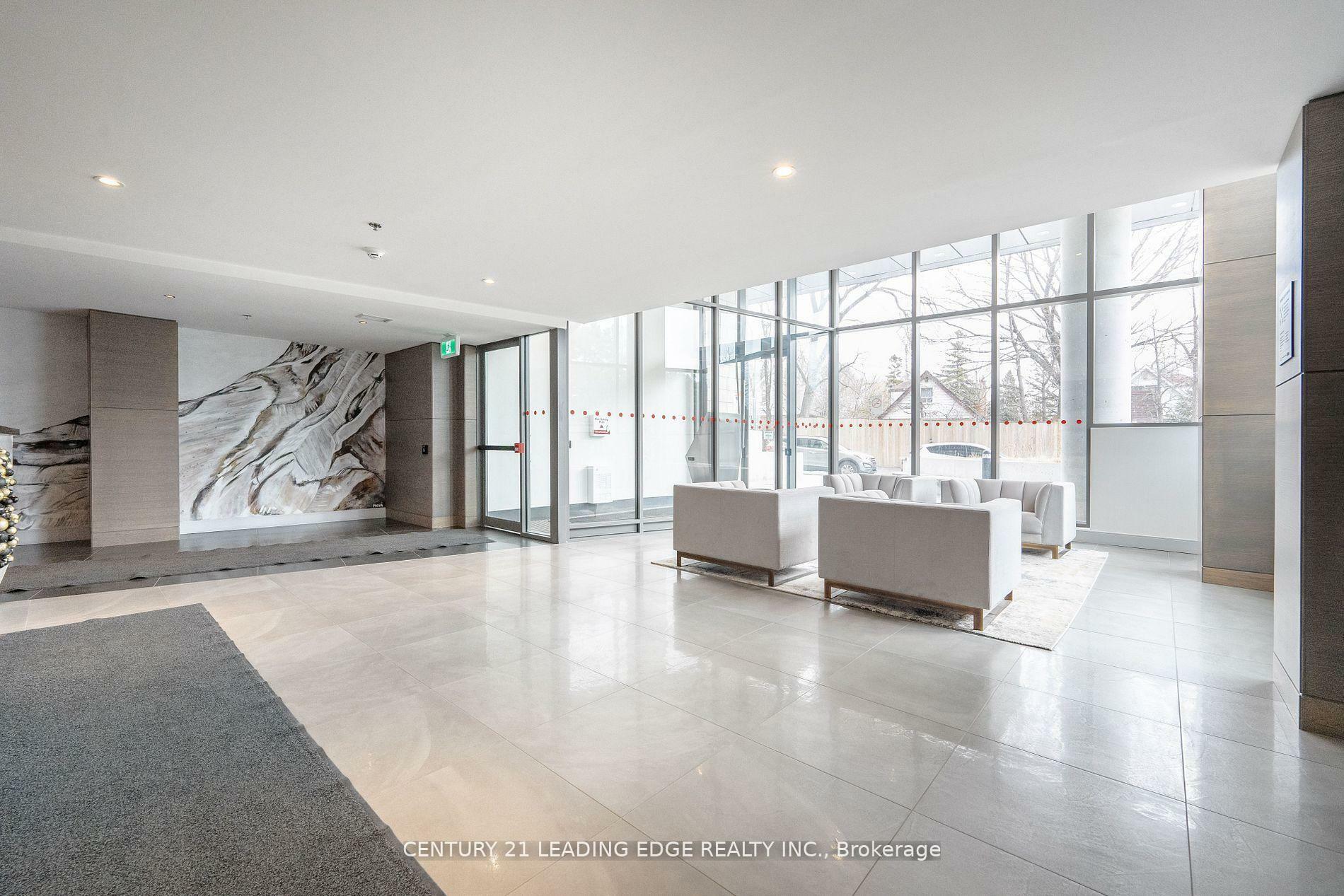 Photo de la propriété: 90 Glen Everest Road 1003 ON M1N 0C3
