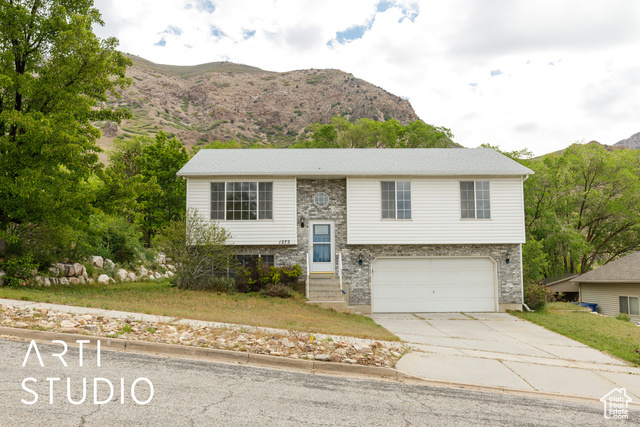 Property Photo: 1272 S Maxfield Dr E UT 84404