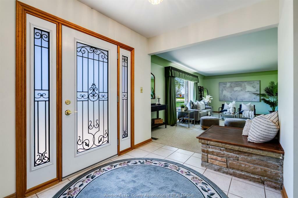 Photo de la propriété: 29 Melrose Avenue ON N8H 2J1