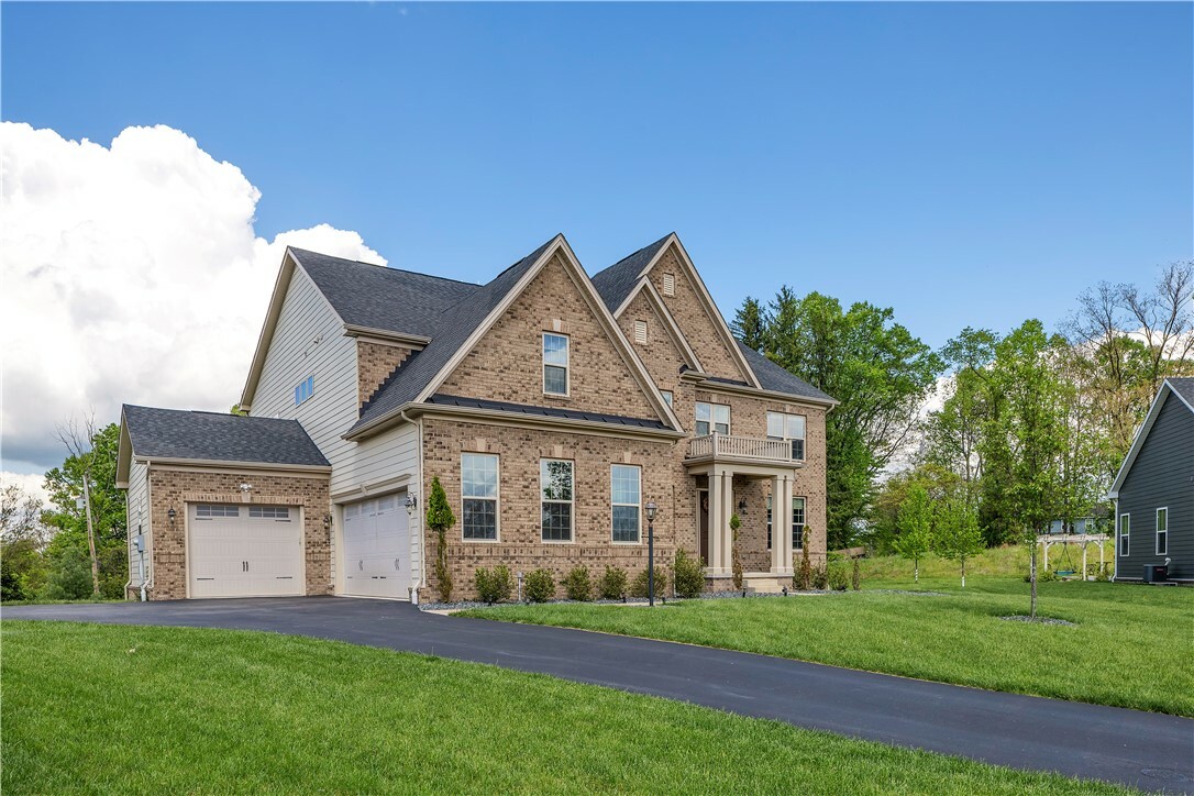 Property Photo: 1765 Stevensan Dr PA 15143
