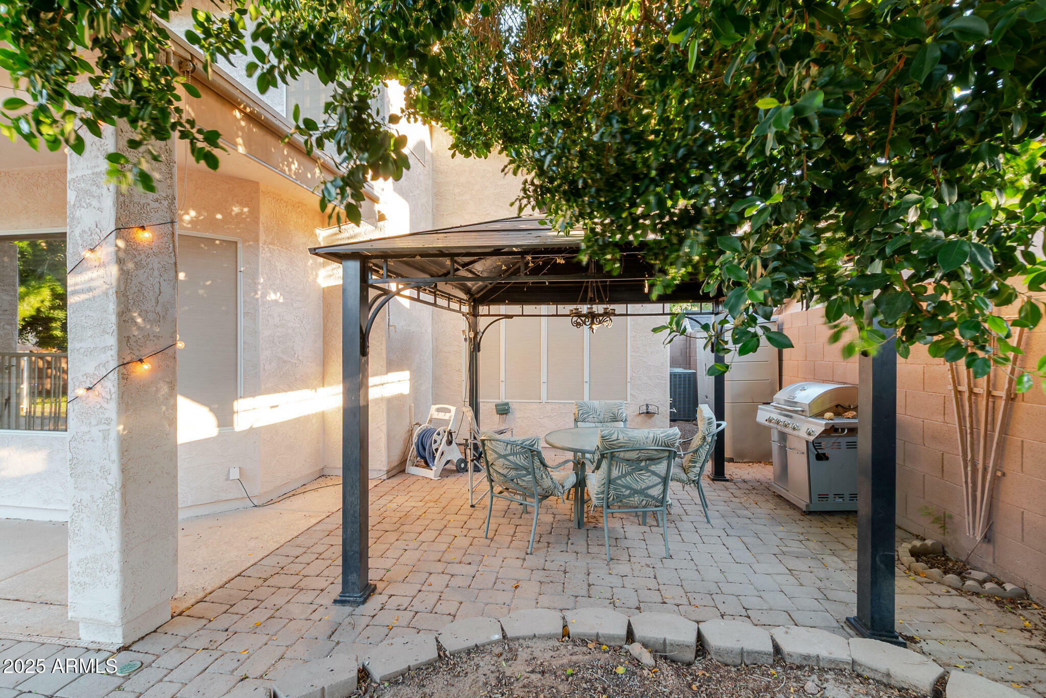 Property Photo: 288 W Los Alamos Street AZ 85233