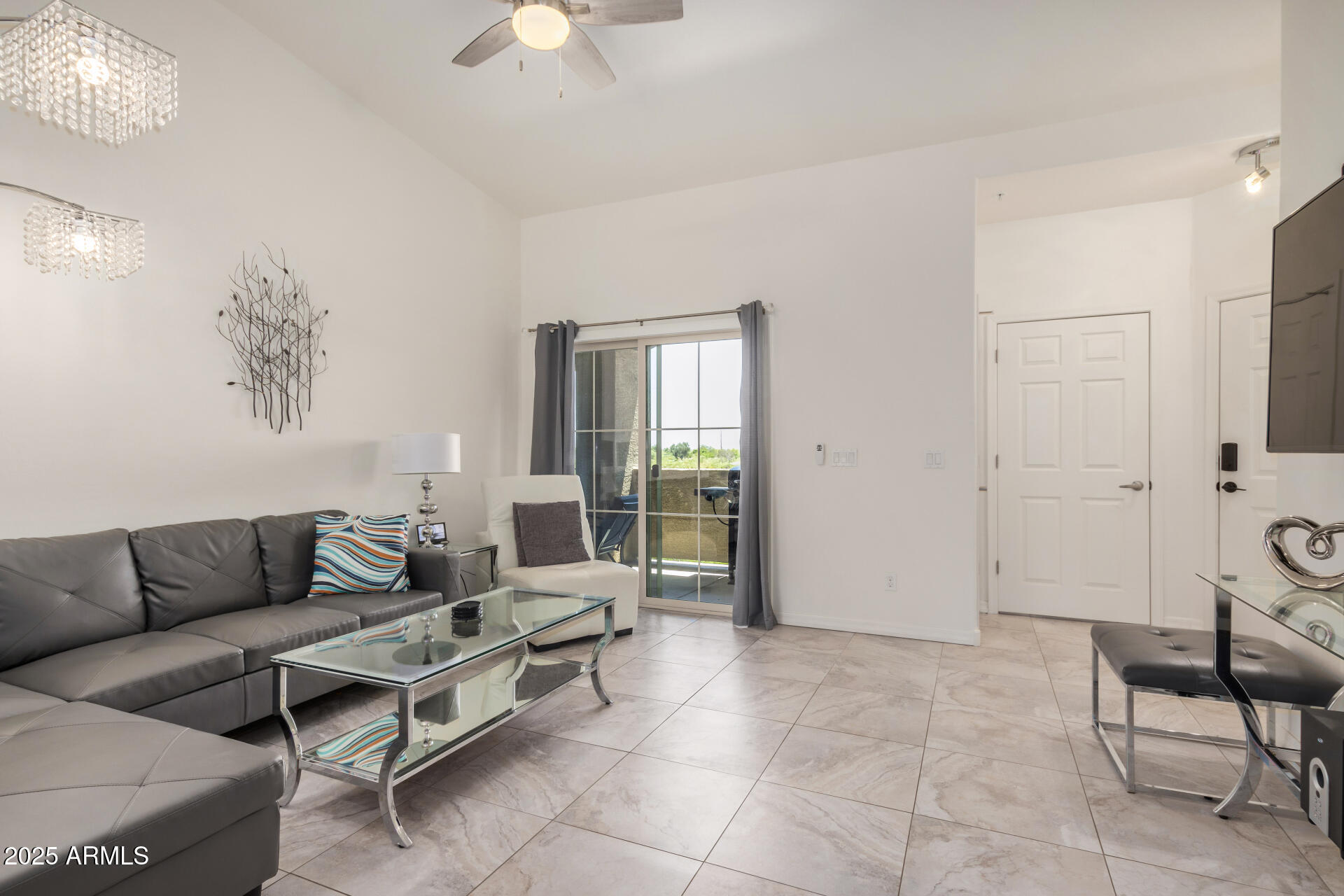 Property Photo: 10136 E Southern Avenue 3091 AZ 85209