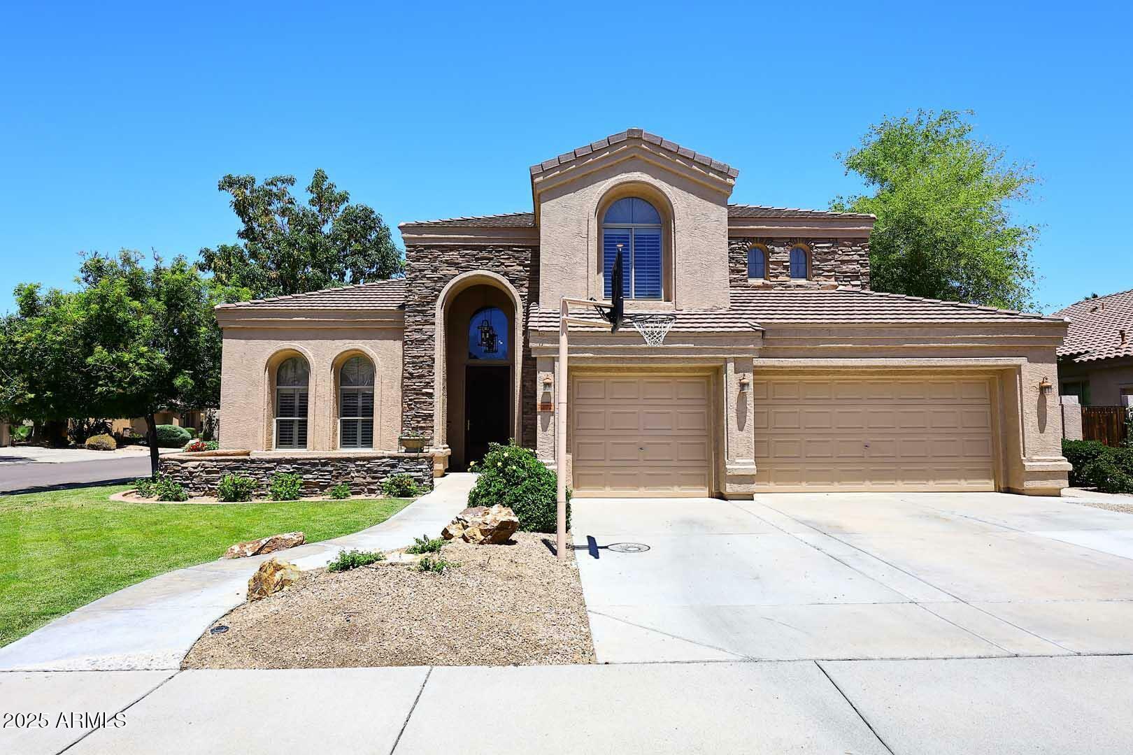 7272 W Crystal Road  Glendale AZ 85308 photo