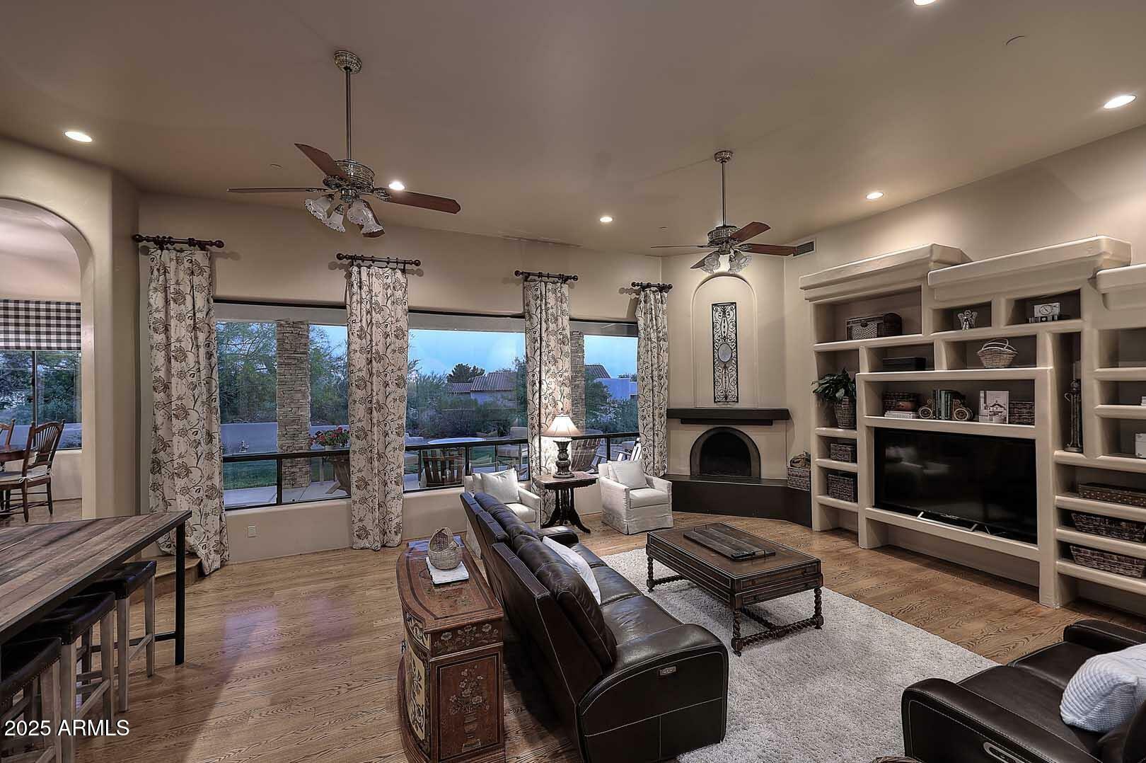Property Photo: 39241 N Boulder View Drive AZ 85262