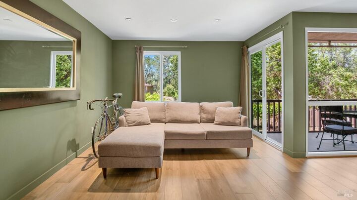 Property Photo: 98 Forest Lane CA 94903