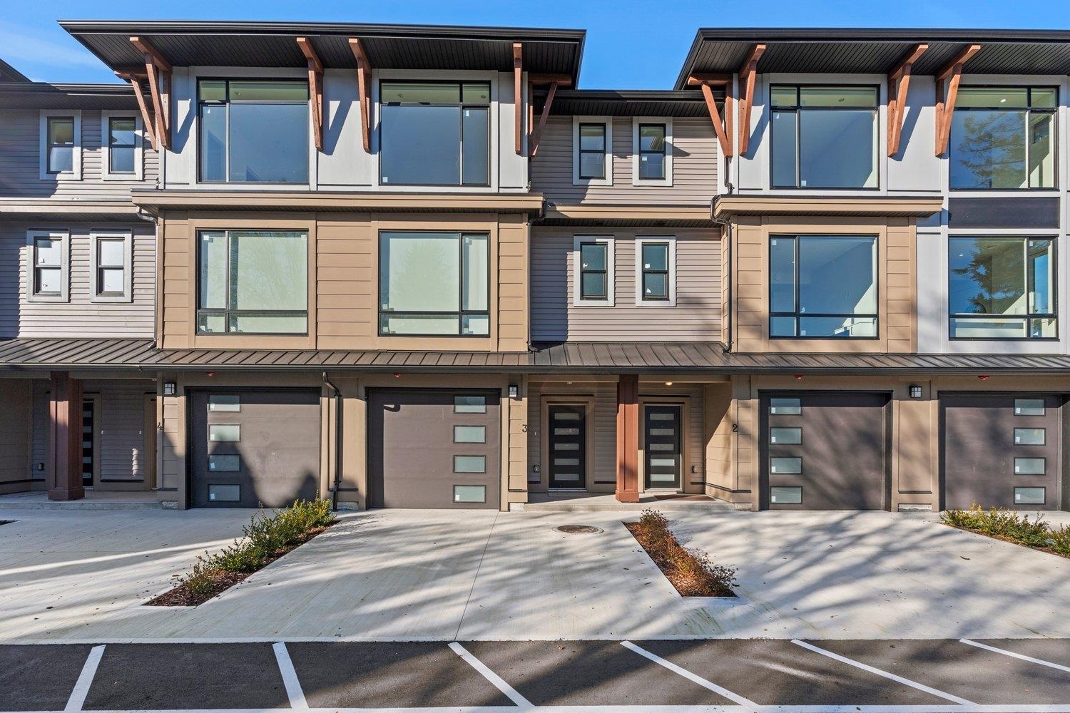 Property Photo: 9603 Broadway Street 3 BC V2P 5T7