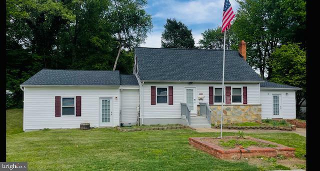 Property Photo: 13203 Treetop Court VA 22191