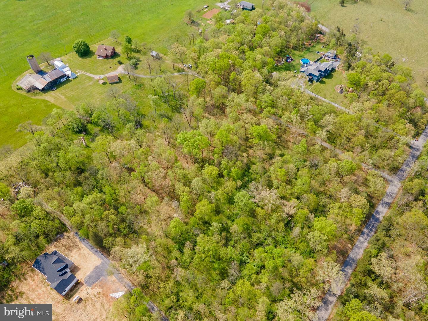 Property Photo: 2048 Hinton Road WV 25430