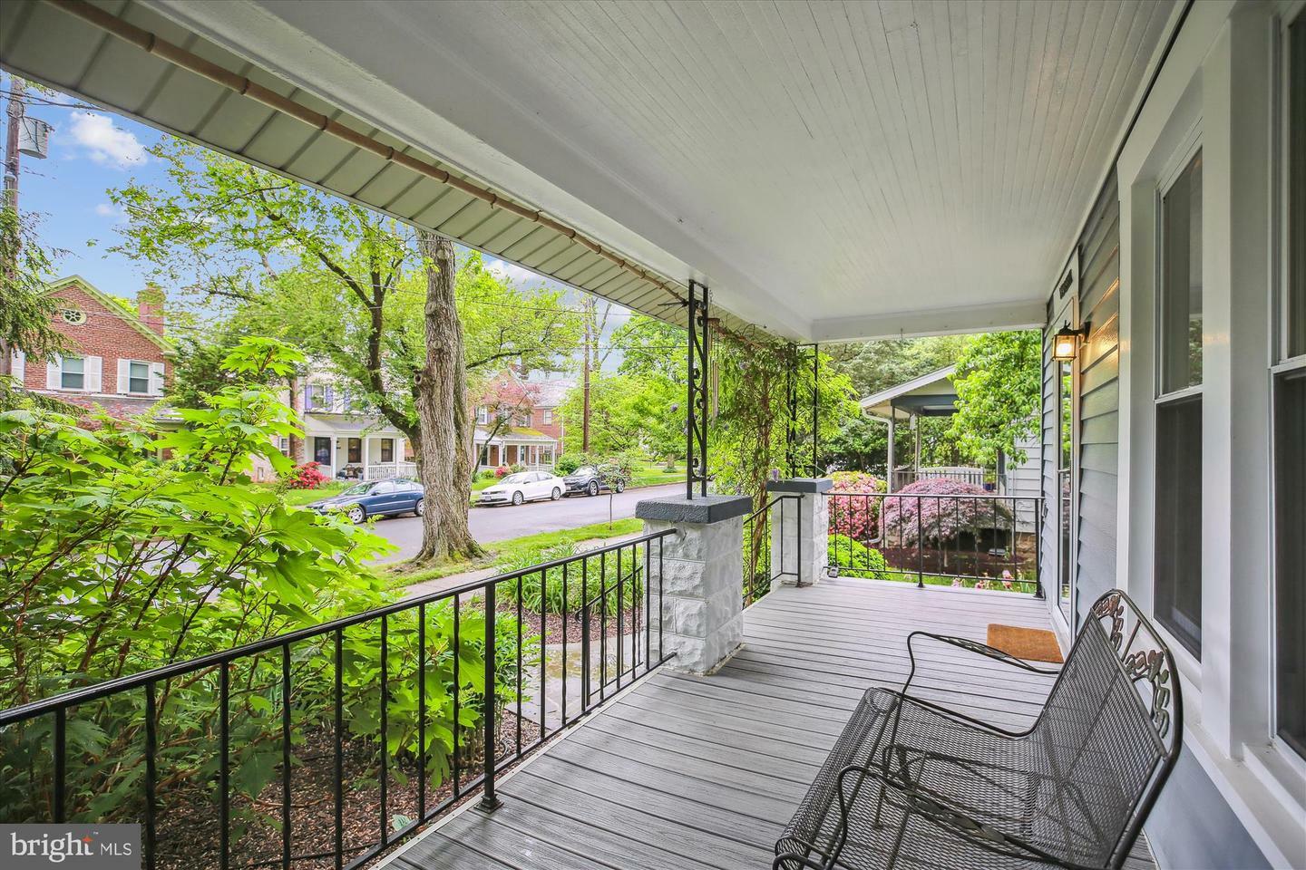 Property Photo: 4311 Ellicott Street NW DC 20016
