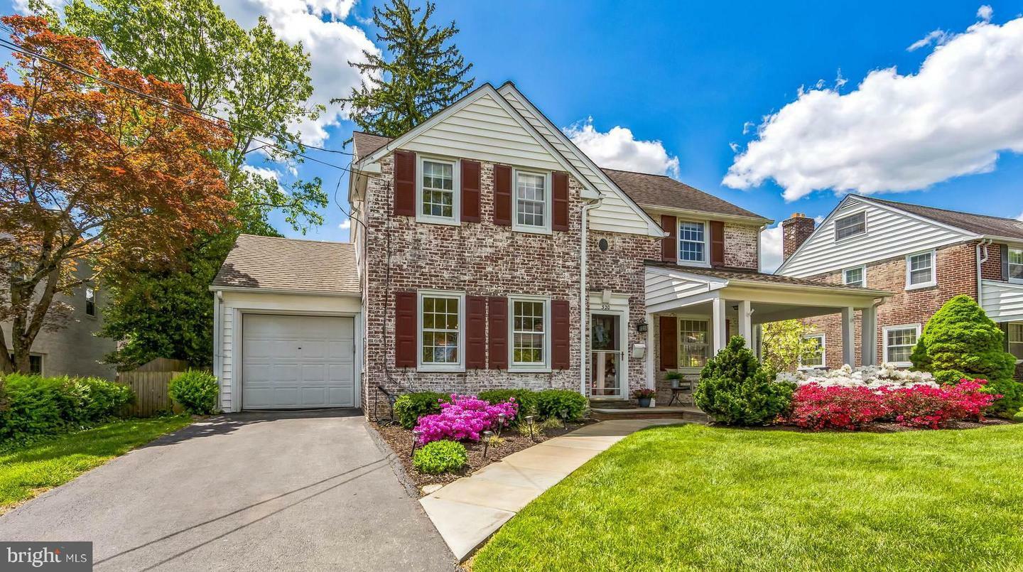 Property Photo: 320 Overhill Road PA 19087