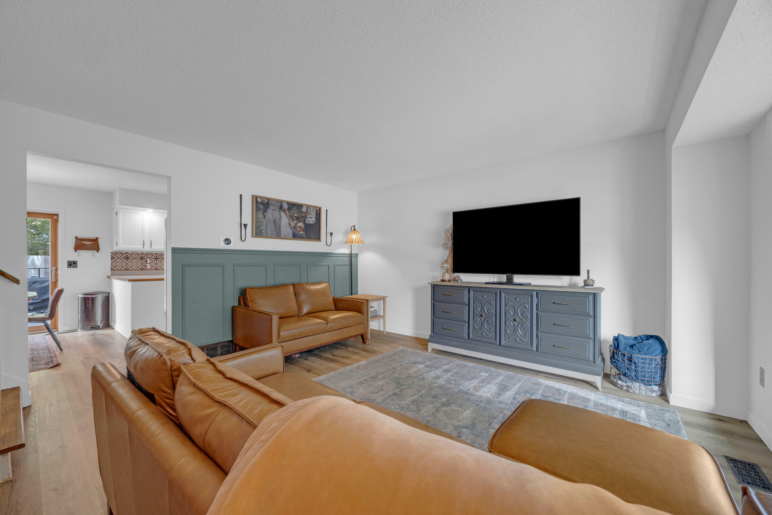 Property Photo: 142 25th Court IA 50265