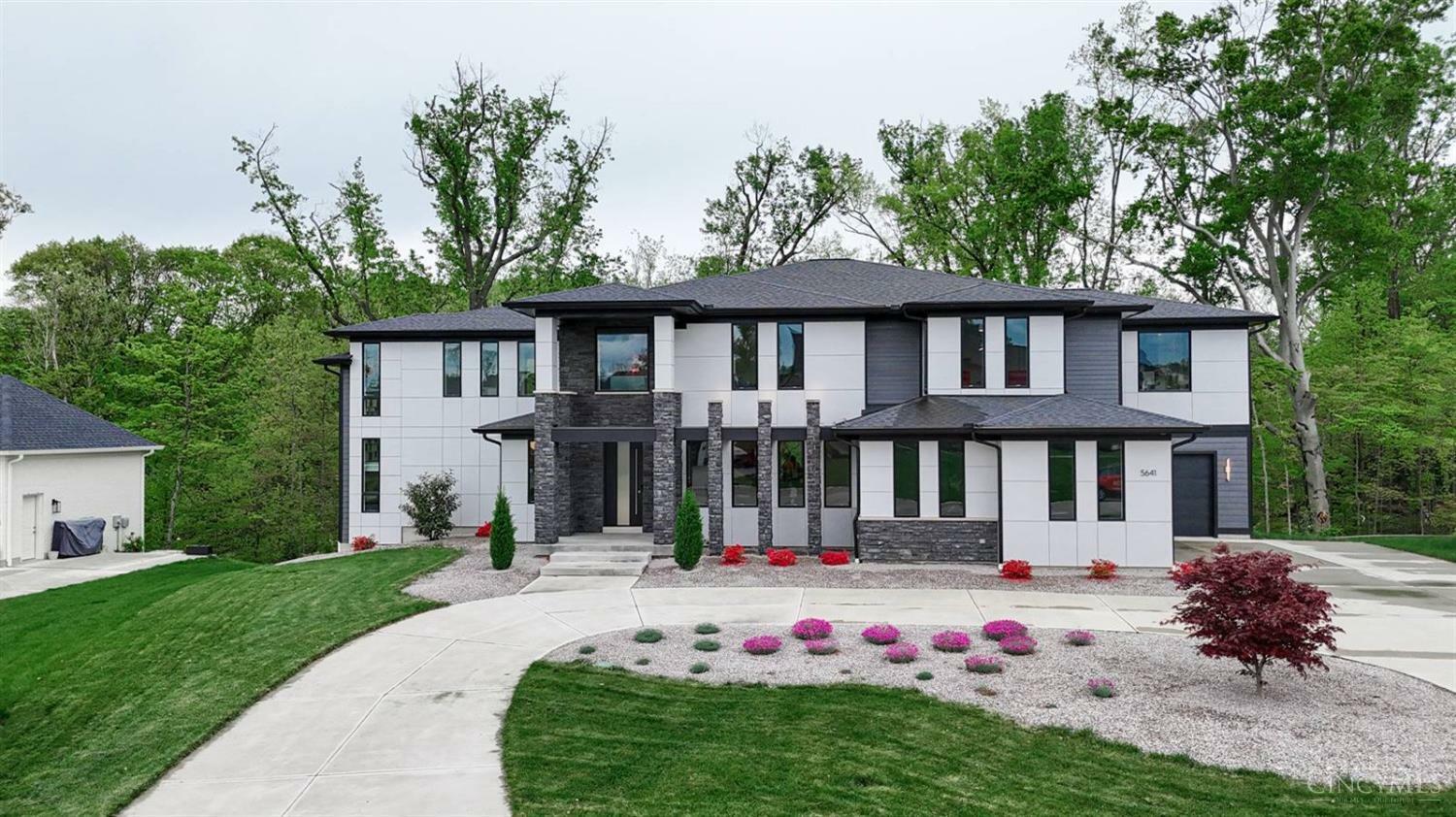 5641 Melbury Court  Deerfield Twp. OH 45040 photo
