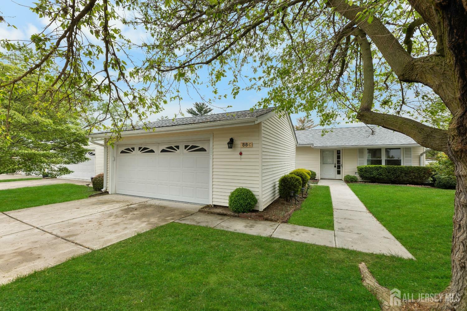 Property Photo: 88-C Dogwood Plaza NJ 08831