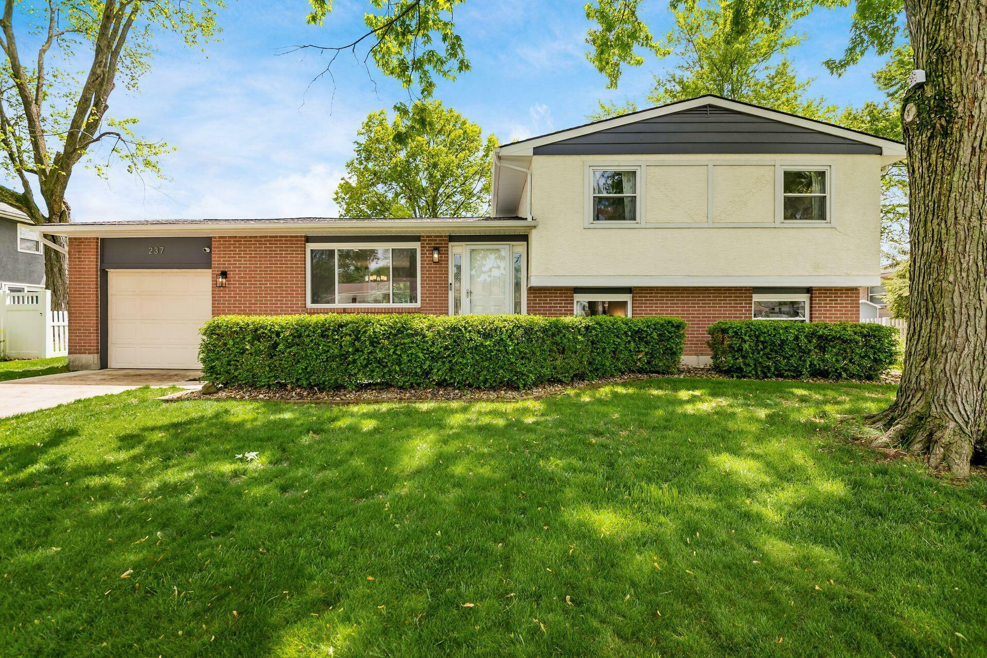Property Photo: 237 Saint Johns Court OH 43230