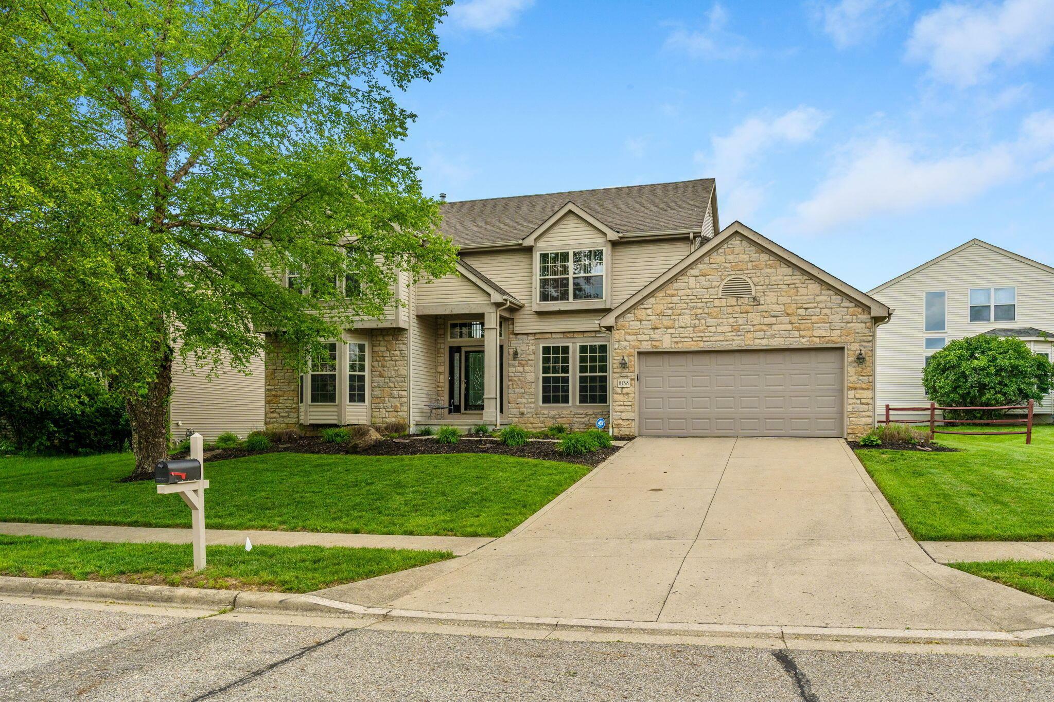 Property Photo:  8138 Reynoldswood Drive  OH 43068 