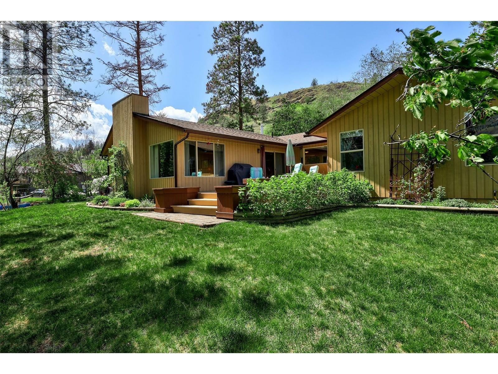 4611 Westsyde Road  Kamloops BC V2B 8N3 photo