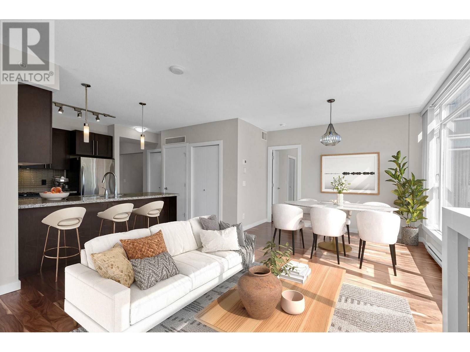 Property Photo: 1075 Sunset Drive 407 BC V1Y 9Y9