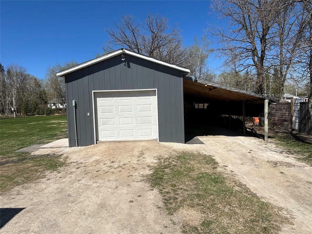 Property Photo: 150 6th Street MB R0J 0V0
