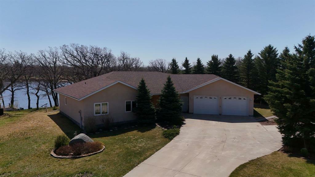 50 Lakeshore Place  Killarney MB R0K 1G0 photo