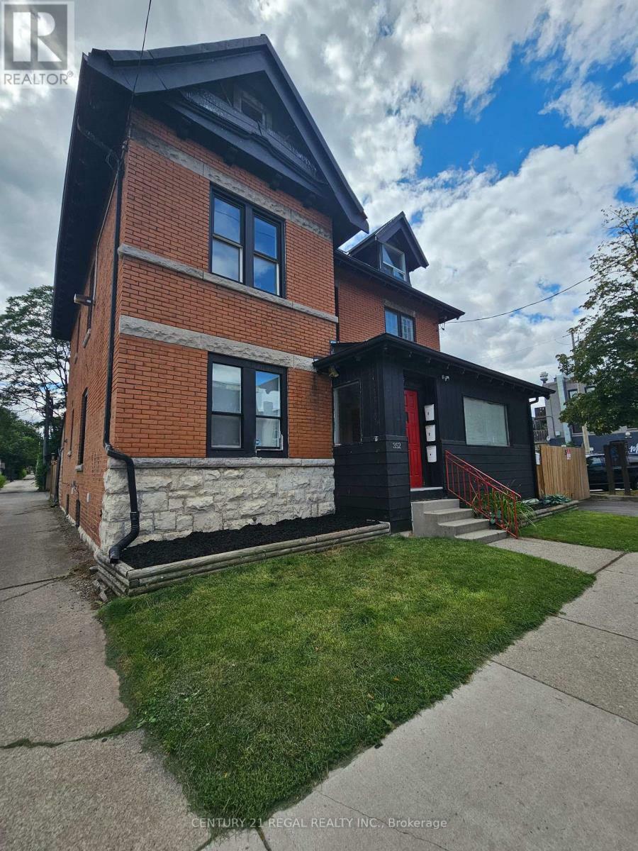 Property Photo: 352 Barton Street East 2 ON L8L 2X9
