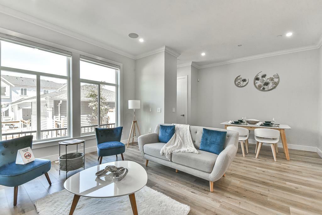Property Photo: 19637 74 BC V2Y 3G6