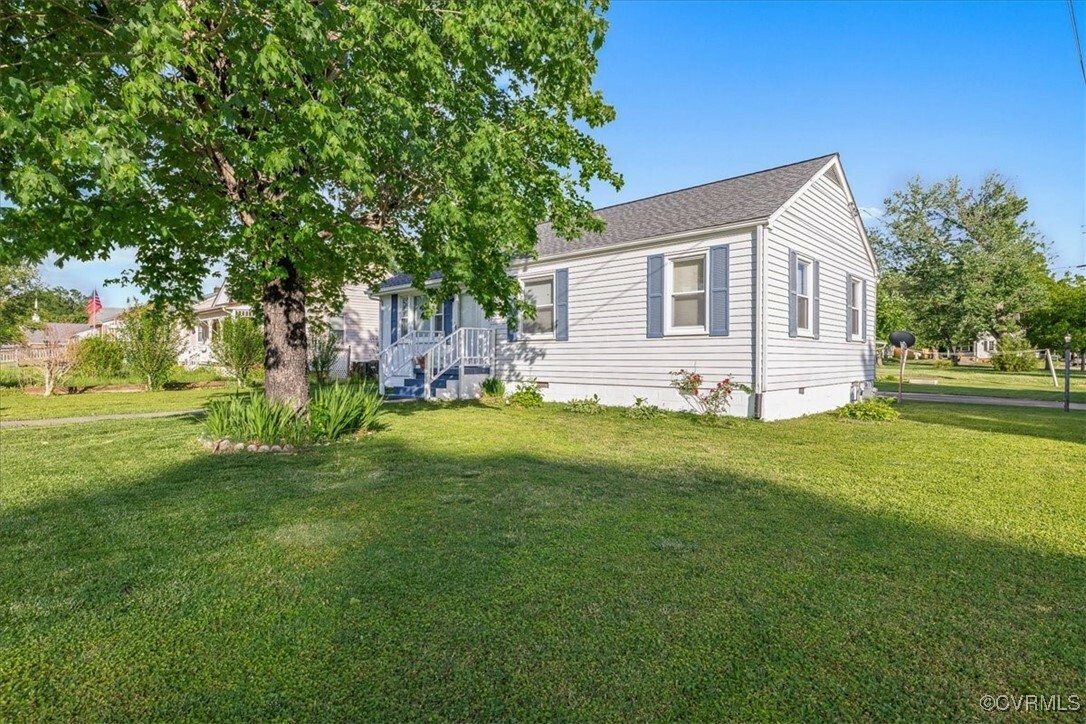 Property Photo: 2406 Bluefield Street VA 23860