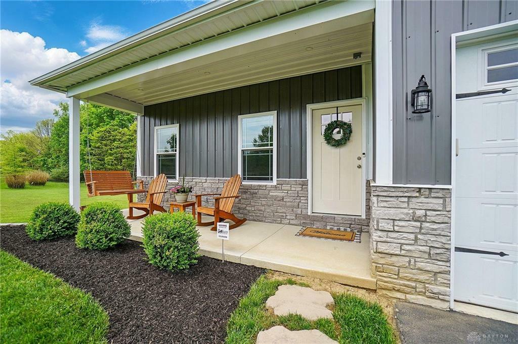 Property Photo: 8 Mohican Cove OH 45171