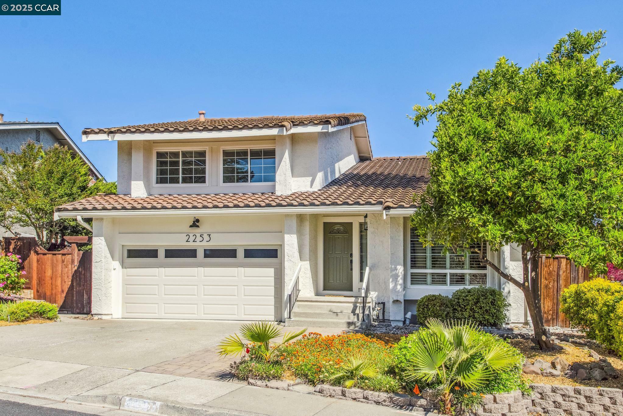 Property Photo: 2253 Lake Crest Court CA 94553