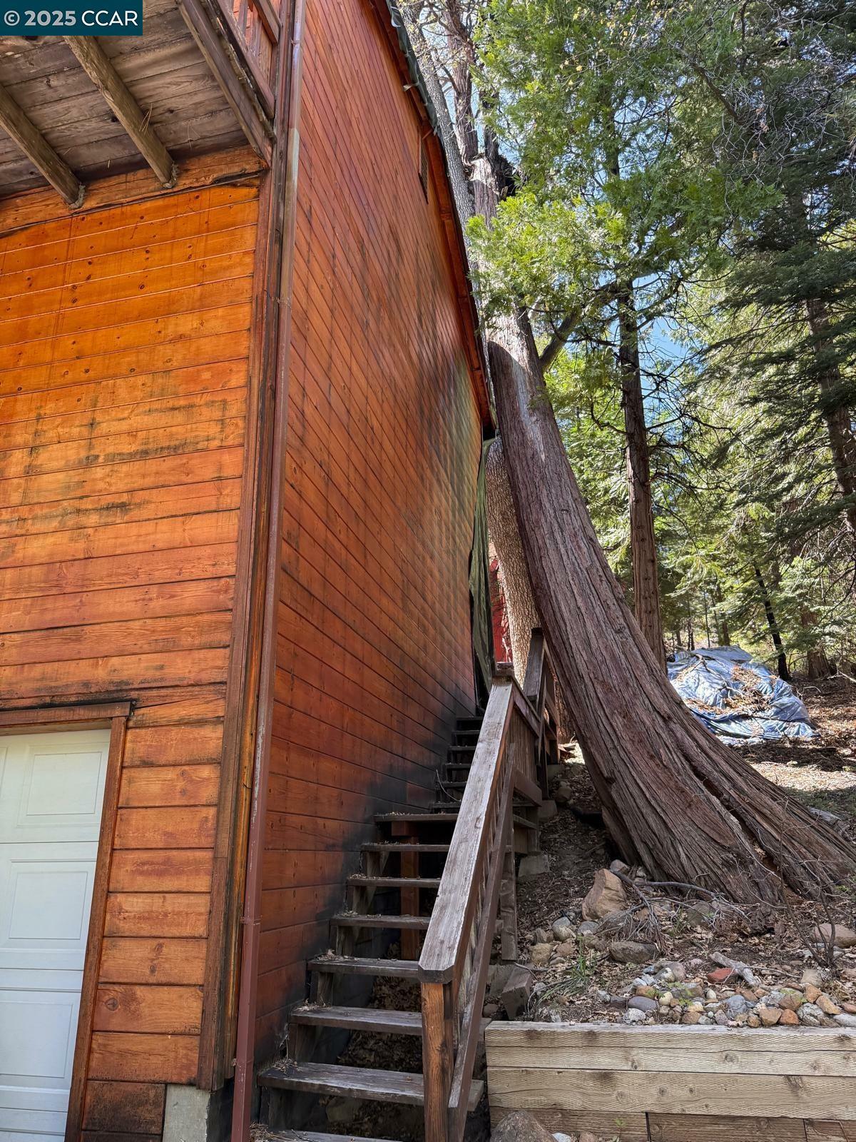 Property Photo: 29458 Alpine Dr CA 95335