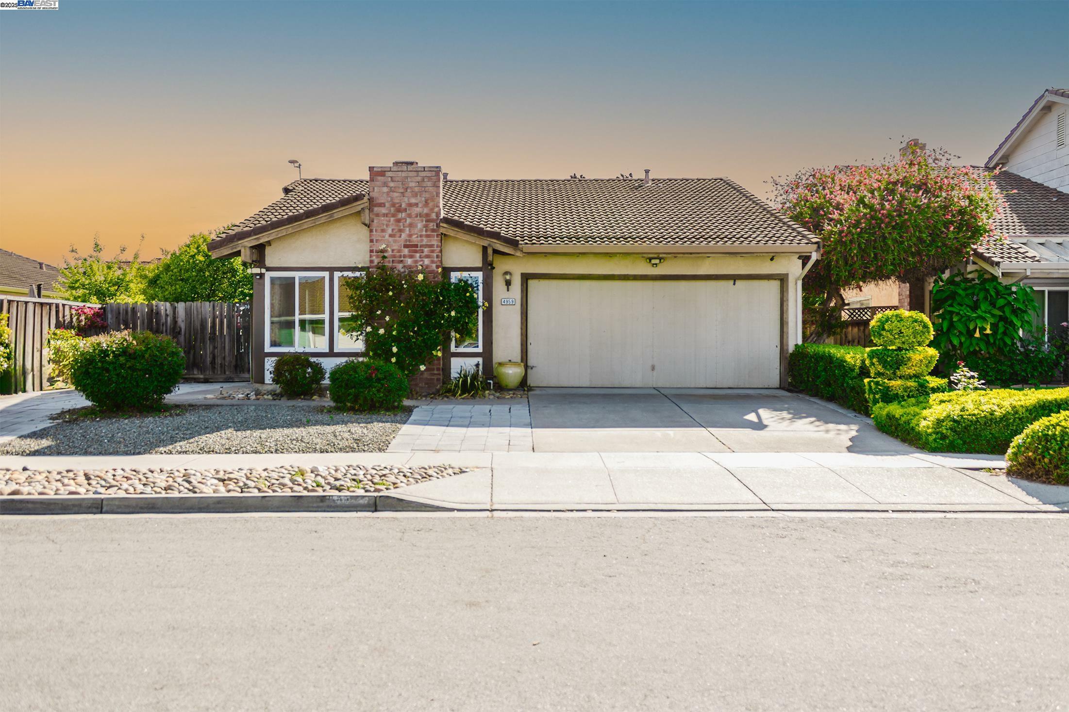 4959 Friar Ave  Fremont CA 94555 photo