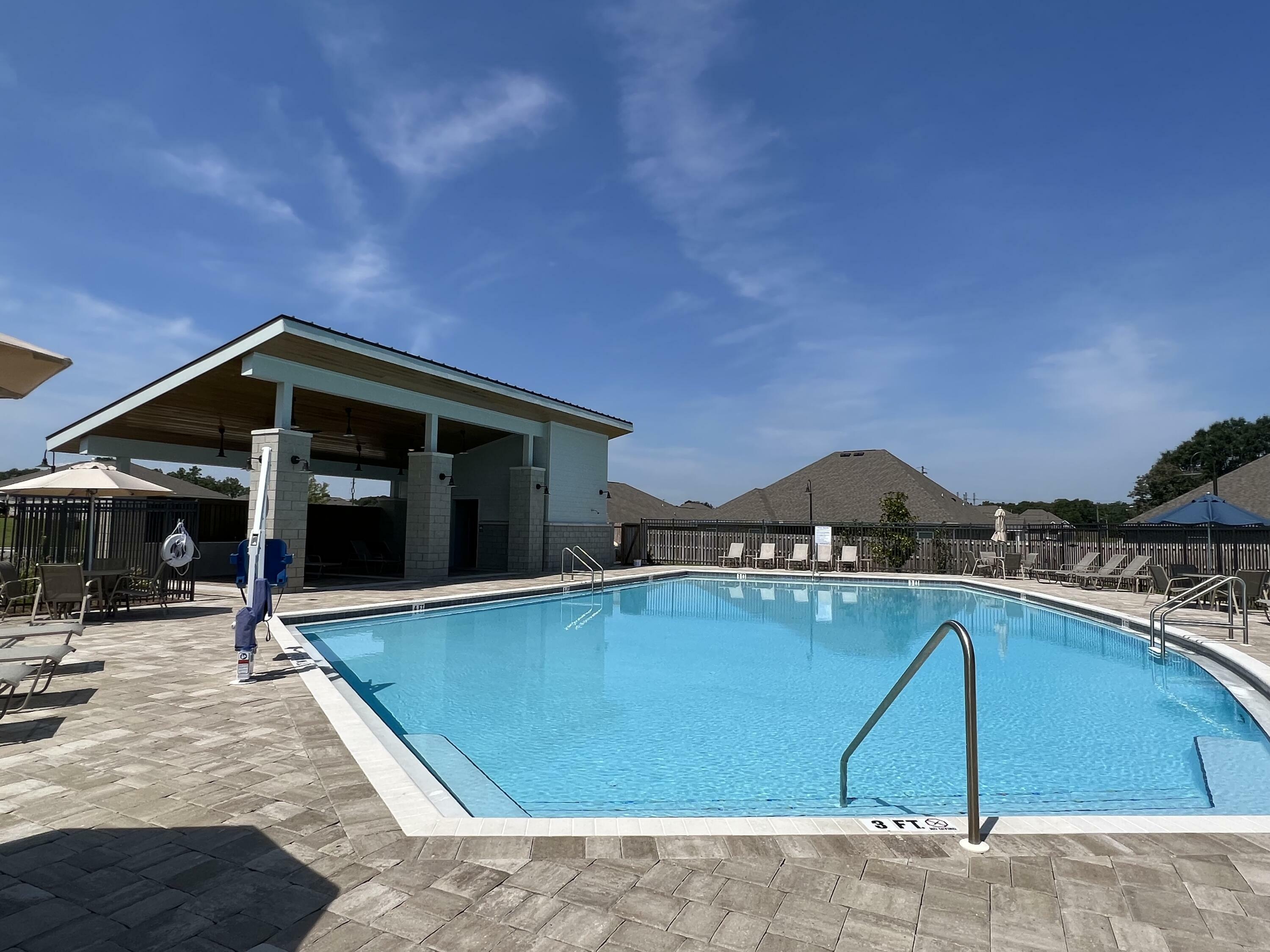 Property Photo:  4415 Marine Loop  FL 32539 