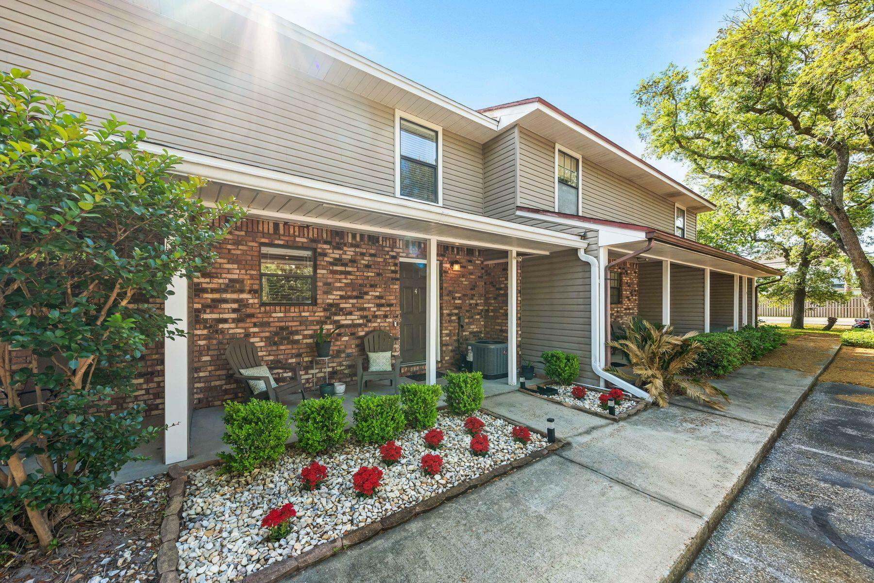 229 Carmel Drive 4  Fort Walton Beach FL 32547 photo