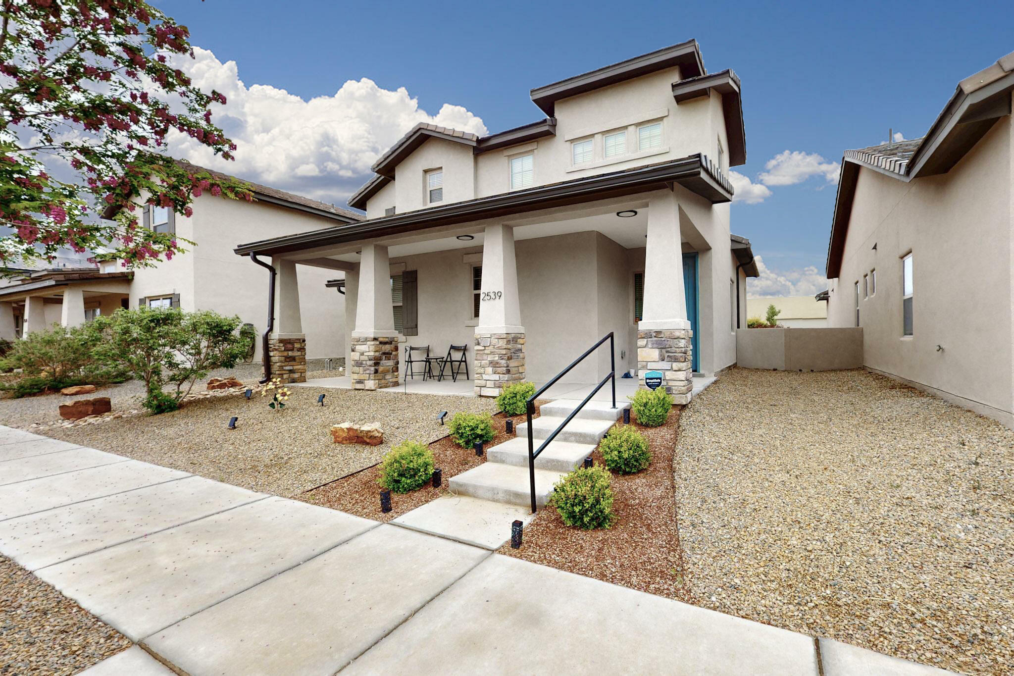 Property Photo: 2539 Stryker Road SE NM 87106