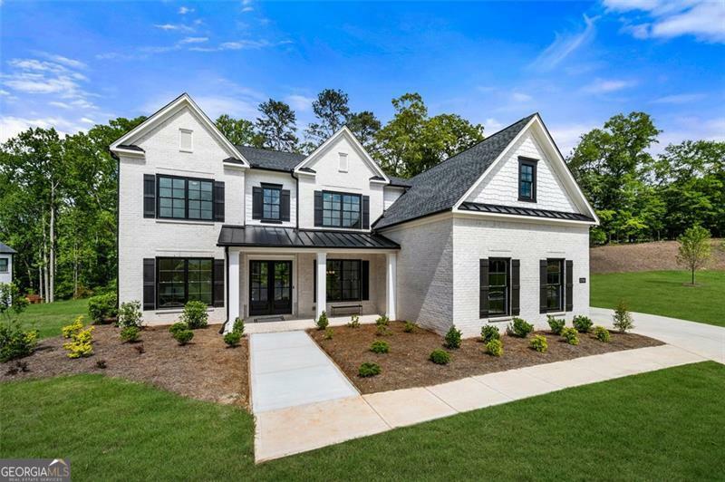Property Photo: 17145 River Overlook Drive GA 30075
