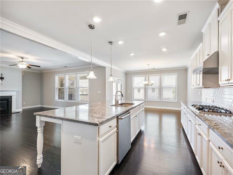 Property Photo: 4905 Sterling Close GA 30518