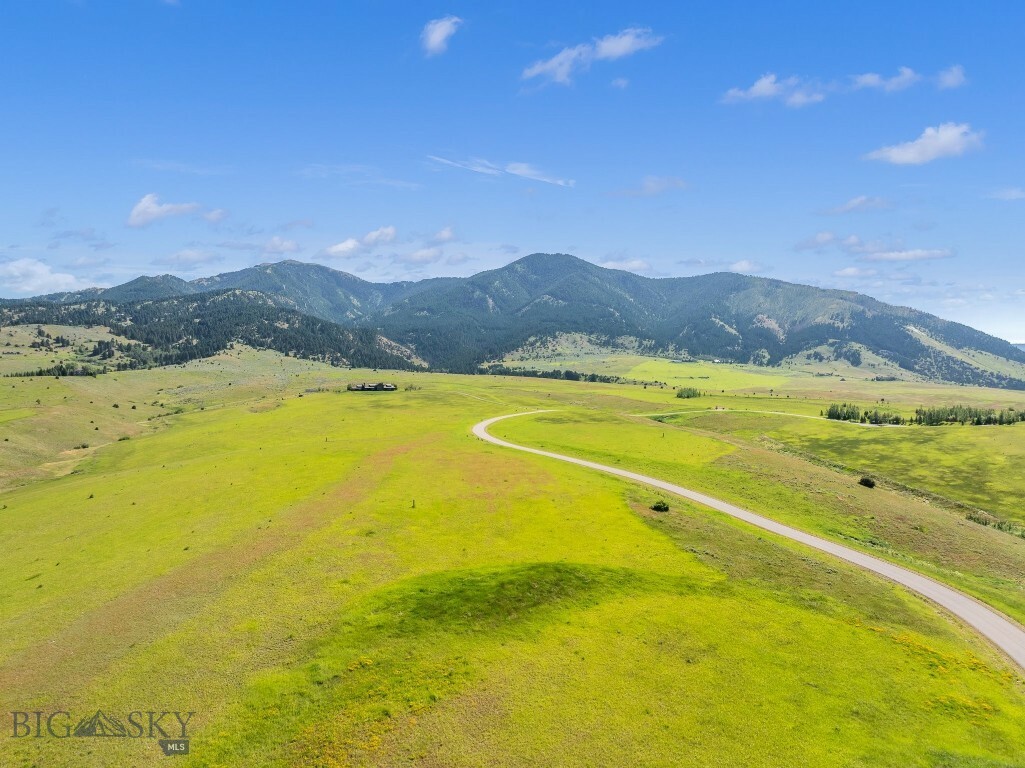 Property Photo: 825 Valley Ridge Road MT 59715