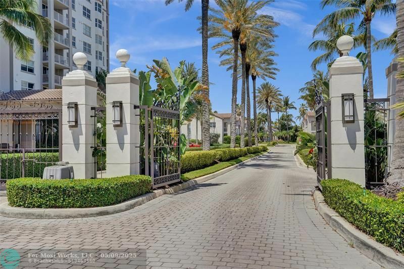 Property Photo: 3594 S Ocean Blvd 1006 FL 33487