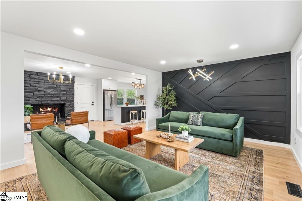 Property Photo: 110 Cleveland Road SC 29626