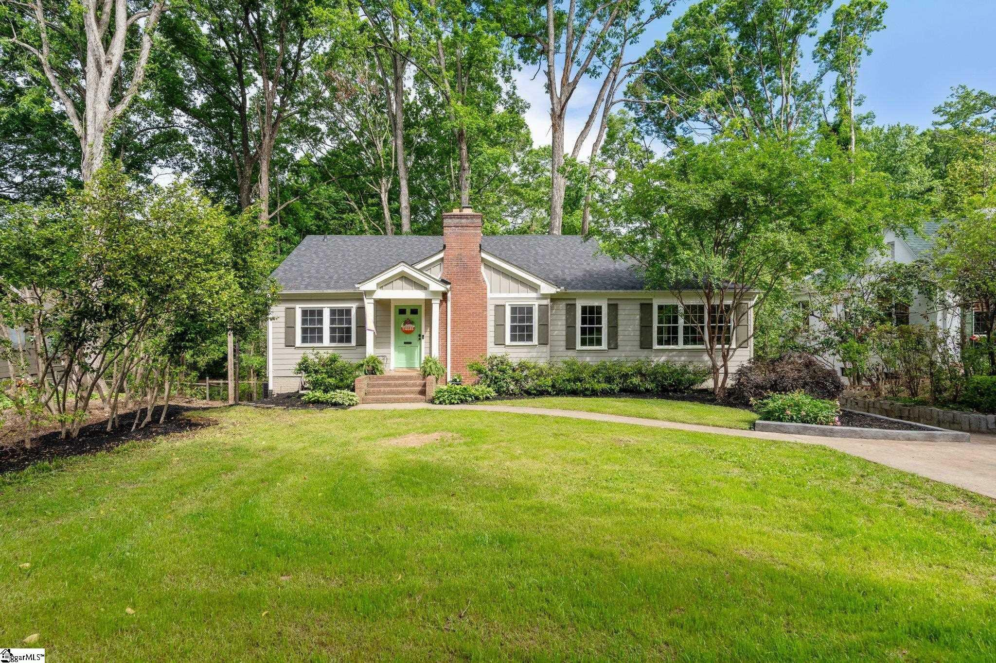 Property Photo: 25 Wedgewood Drive SC 29609