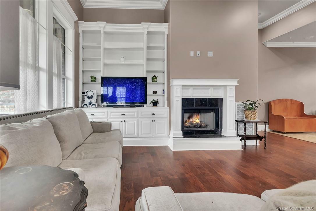 Property Photo: 1543 Tuscany Drive LA 70605