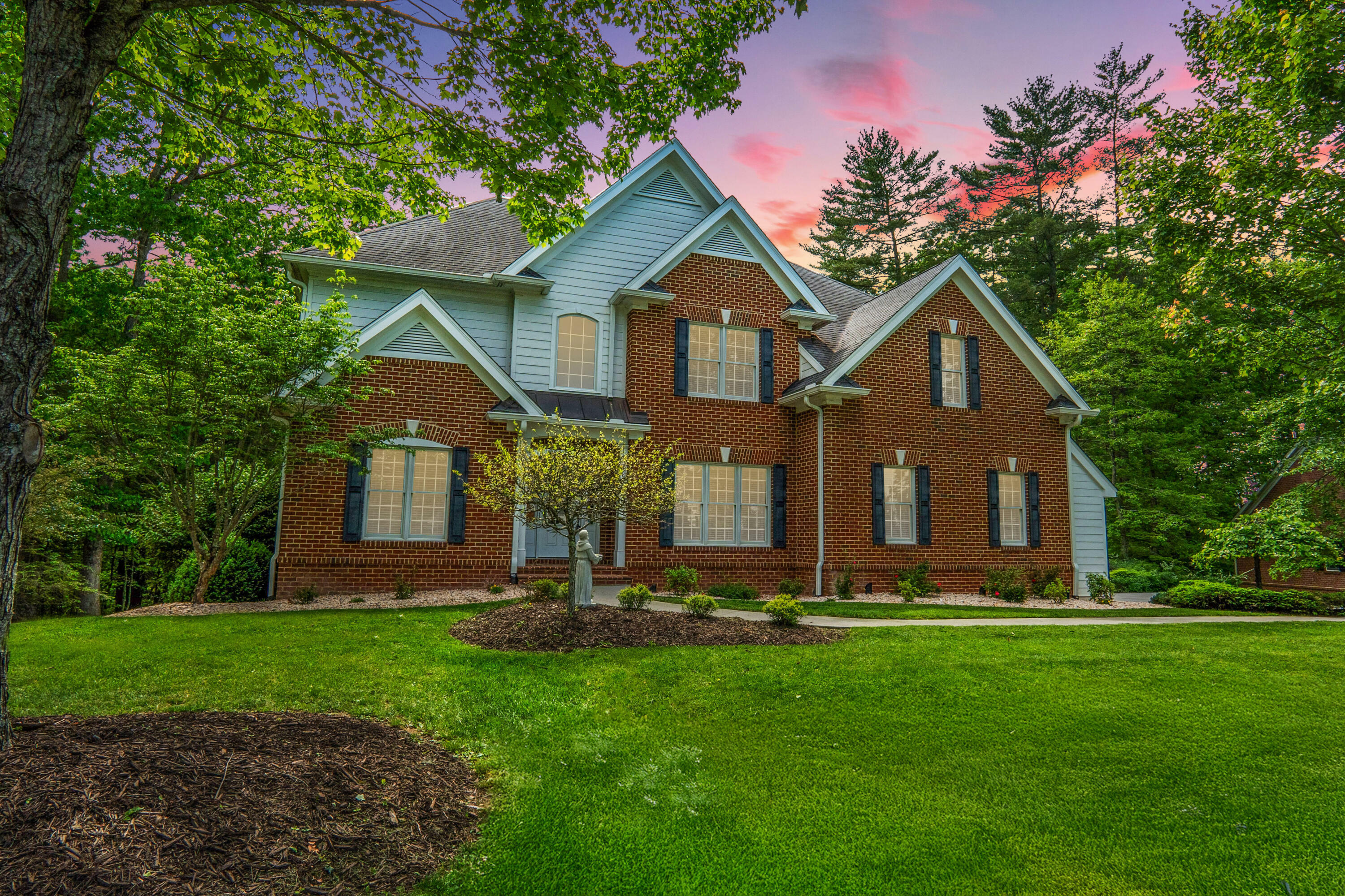 Property Photo: 560 Old White Dr WV 24901