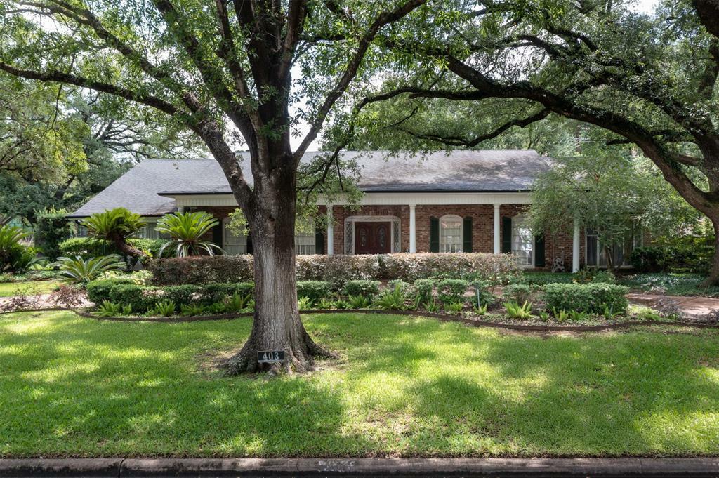 Property Photo: 403 Brown Saddle Street TX 77057